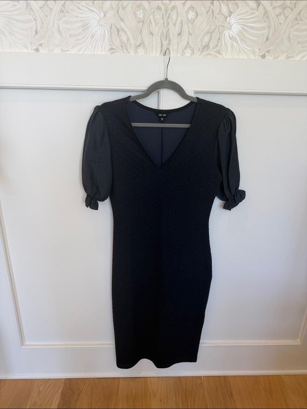 V-Neck Black Midi Dress with Puff Sleeves